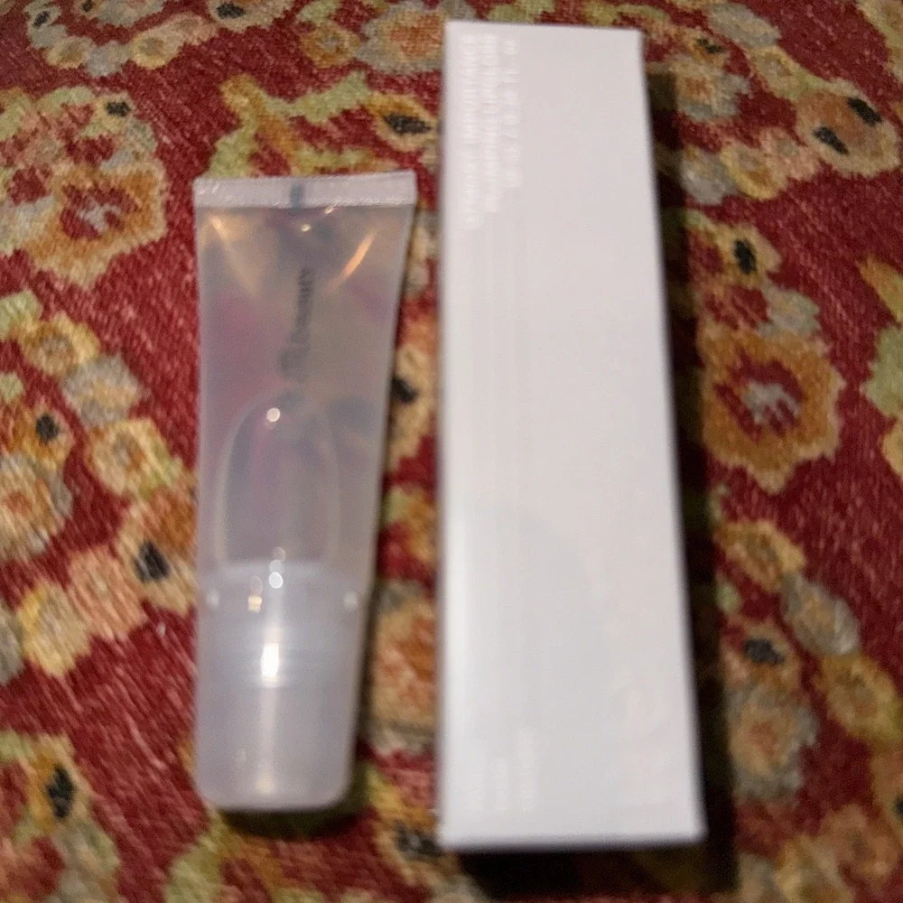 r.e.m. beauty ARIANA GRANDE UTMOST‎ IMPORTANCE PLUMPING LIP GLOSS ~ 0.34 fl oz